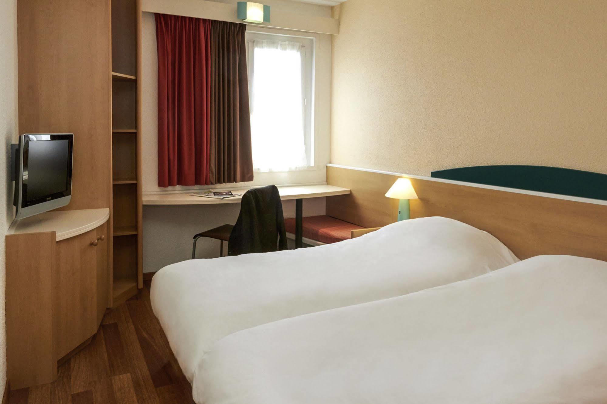 Ibis Centre Gare Charleroi