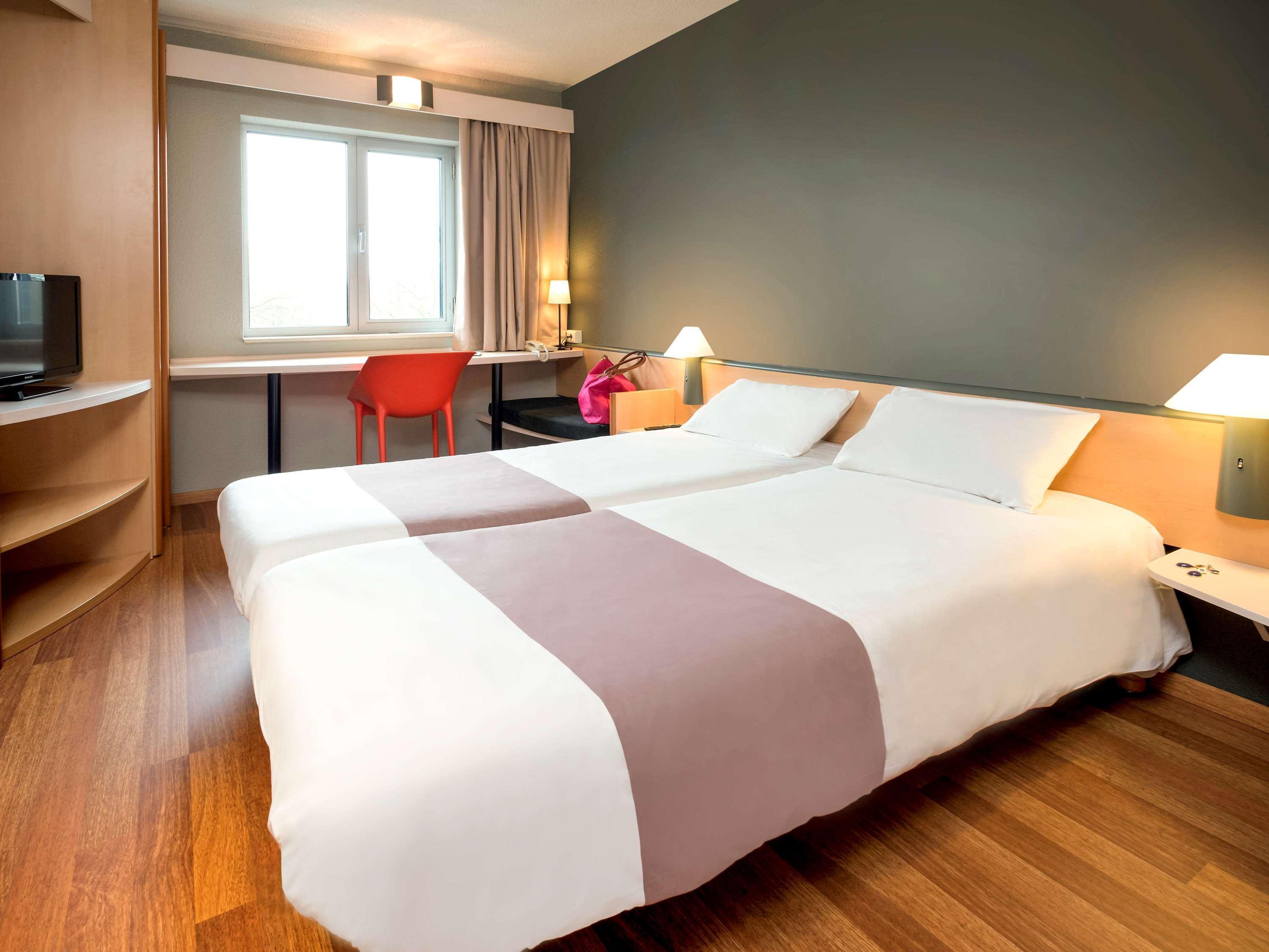 Hotel Ibis Centre Gare Charleroi