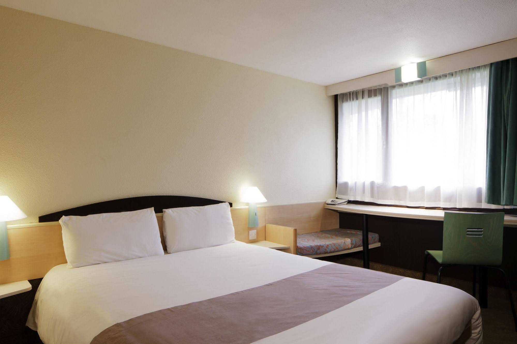 Ibis Centre Gare 3*